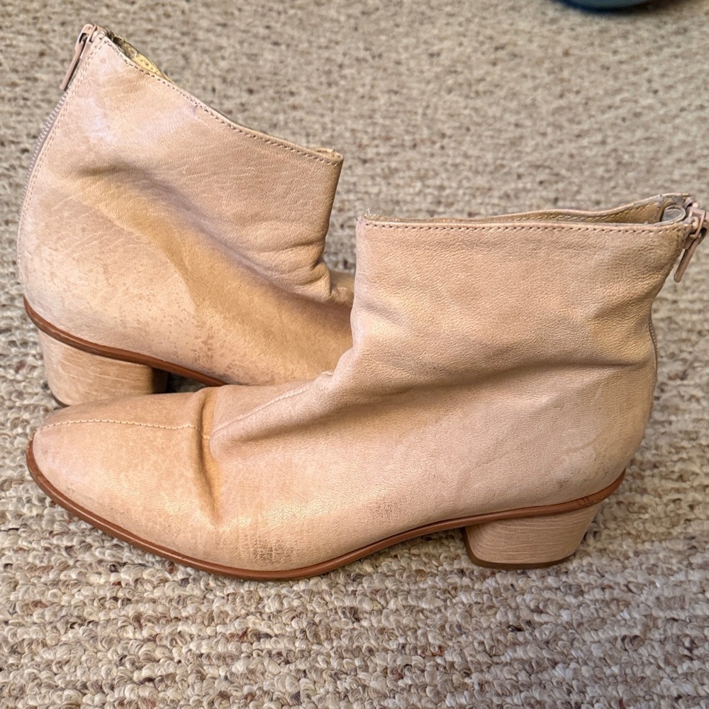 Pilcro Cream Ankle Booties